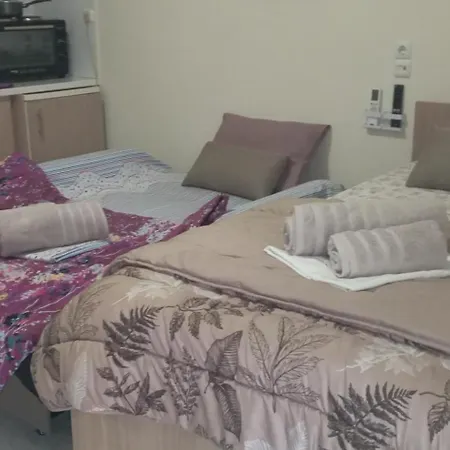 Elia 2 * Patras
